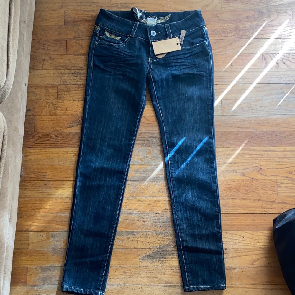 NWT Dark Vault  Angel wings Jeans. 30” straight leg